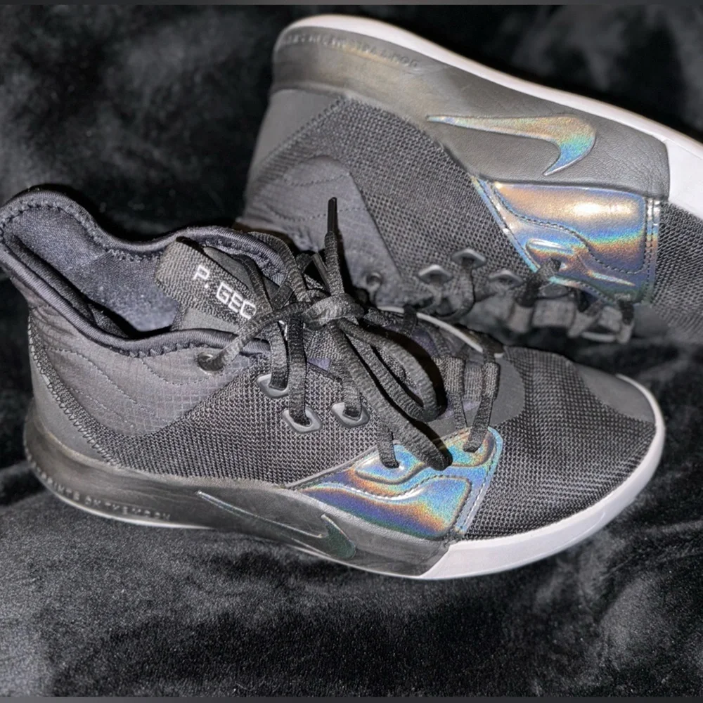 Nike PG 3 Shoe - Black/Gray Black Iridescent Sneakers Paul George